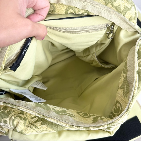 Petunia Pickle Bottom Paisley Lime Green Diaper Bag - Picture 7 of 8